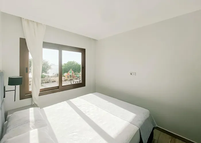 Hotel de apartamente Turgutreis 3*